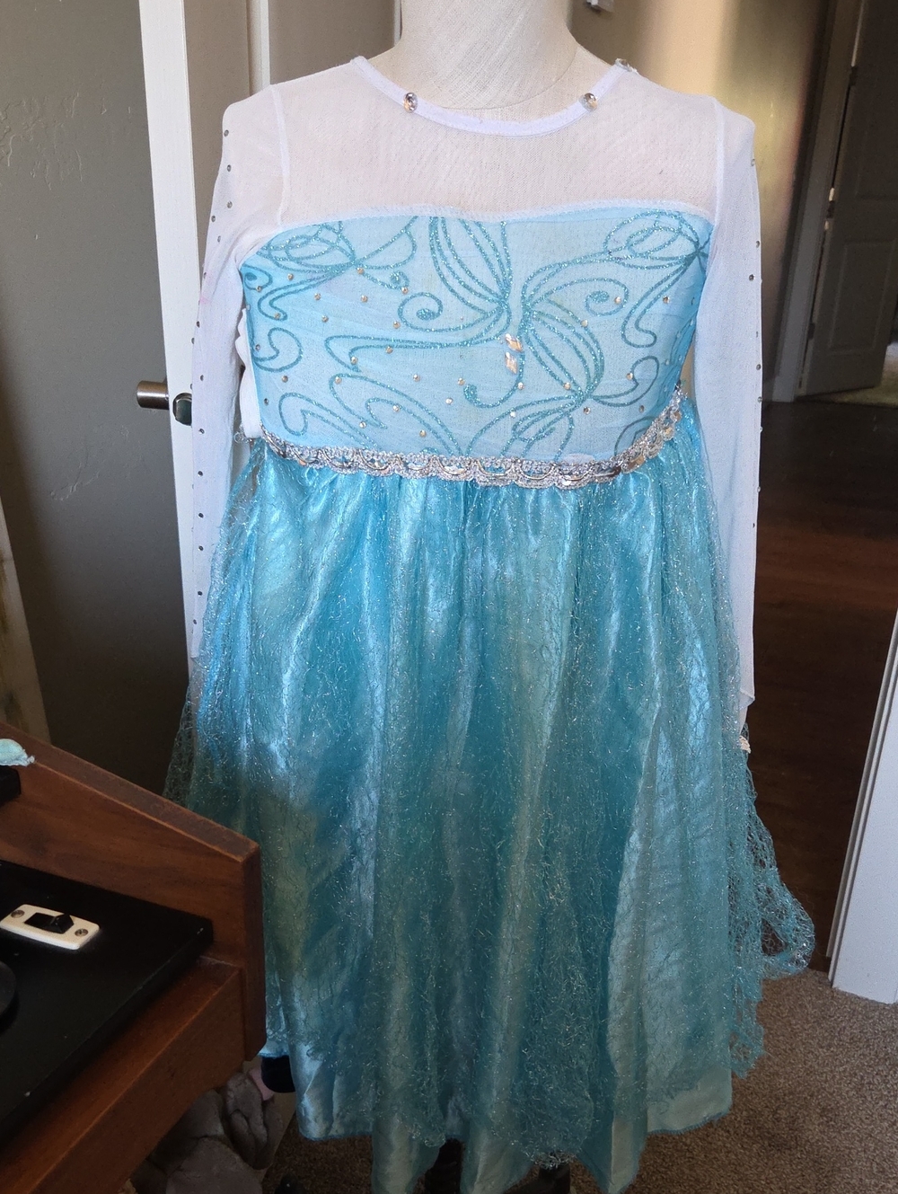 Girls' Princess Dress Elsa-style Halloween costume dress displayed on a dress